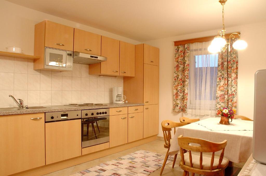 Gasthof Neumeister Stumm Habitación foto