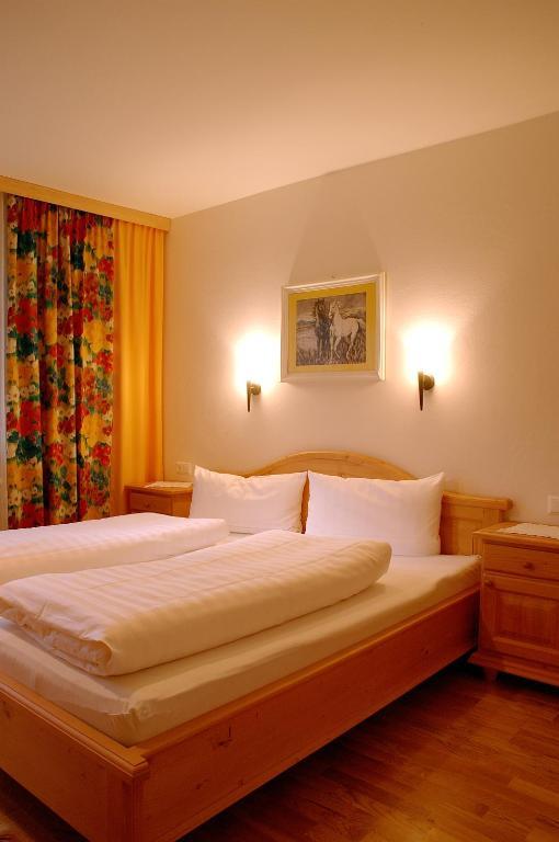 Gasthof Neumeister Stumm Habitación foto